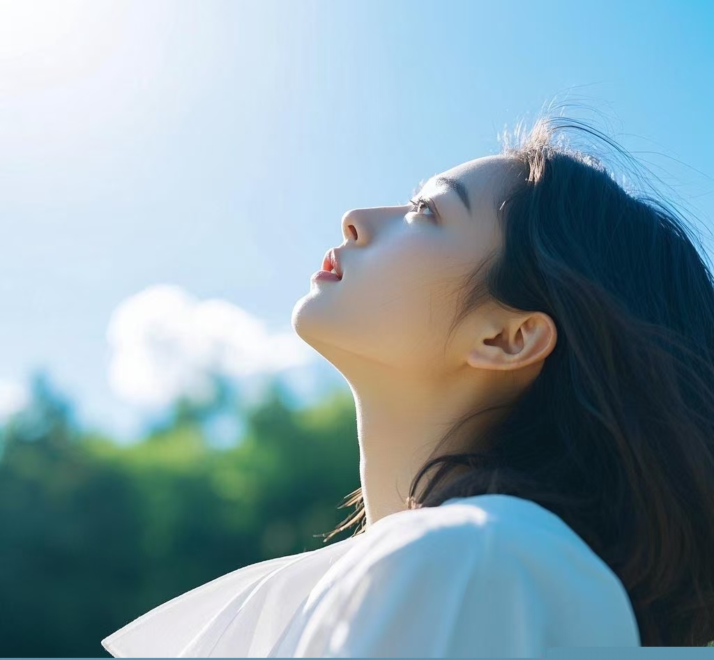 我重生后，把恶毒闺蜜炸成猪